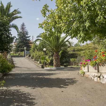 Il Nido Delle Aquile Dell'etna Πανσιόν